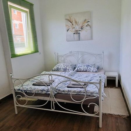 Apartman Lena Tusilovic المظهر الخارجي الصورة